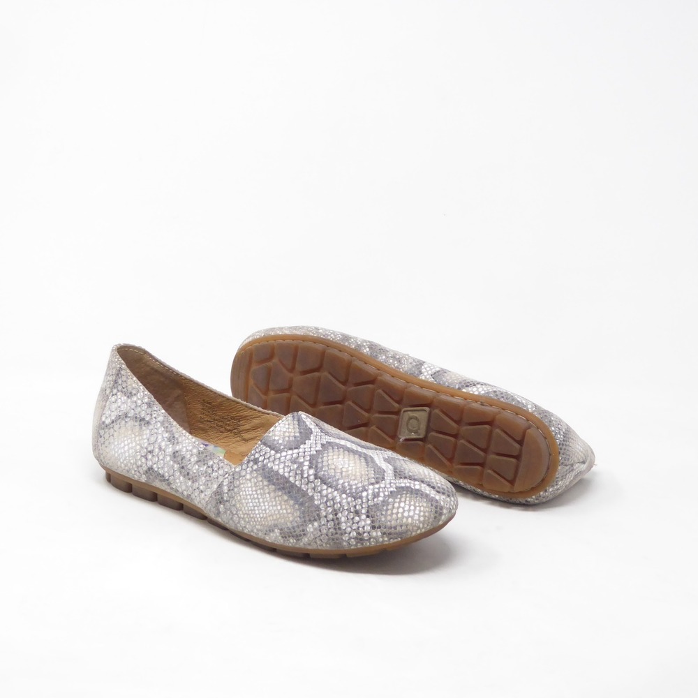 Born Womens Sebra Flats Gray Snakeskin Leather D74601 Size 8.5M
